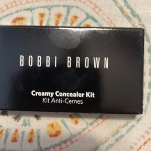 Bobbi Brown Creamy Concealer Kit